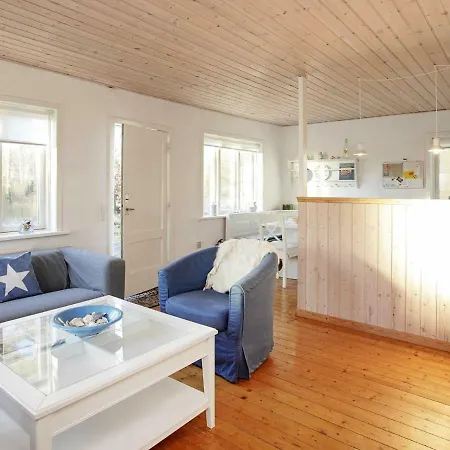 4 Person In Laeso-by Traum Laeso